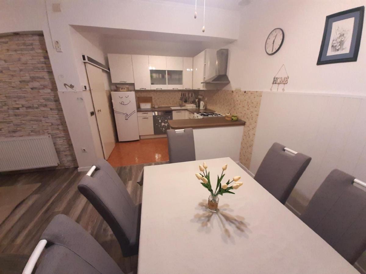 Maria Apartments Zaton  エクステリア 写真